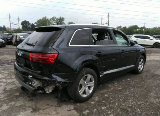 WA1LHAF70HD047558  audi q7 2017 IMG 3