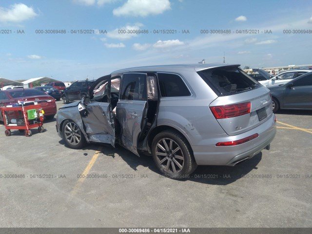 WA1LHAF72JD021016  audi q7 2018 IMG 2