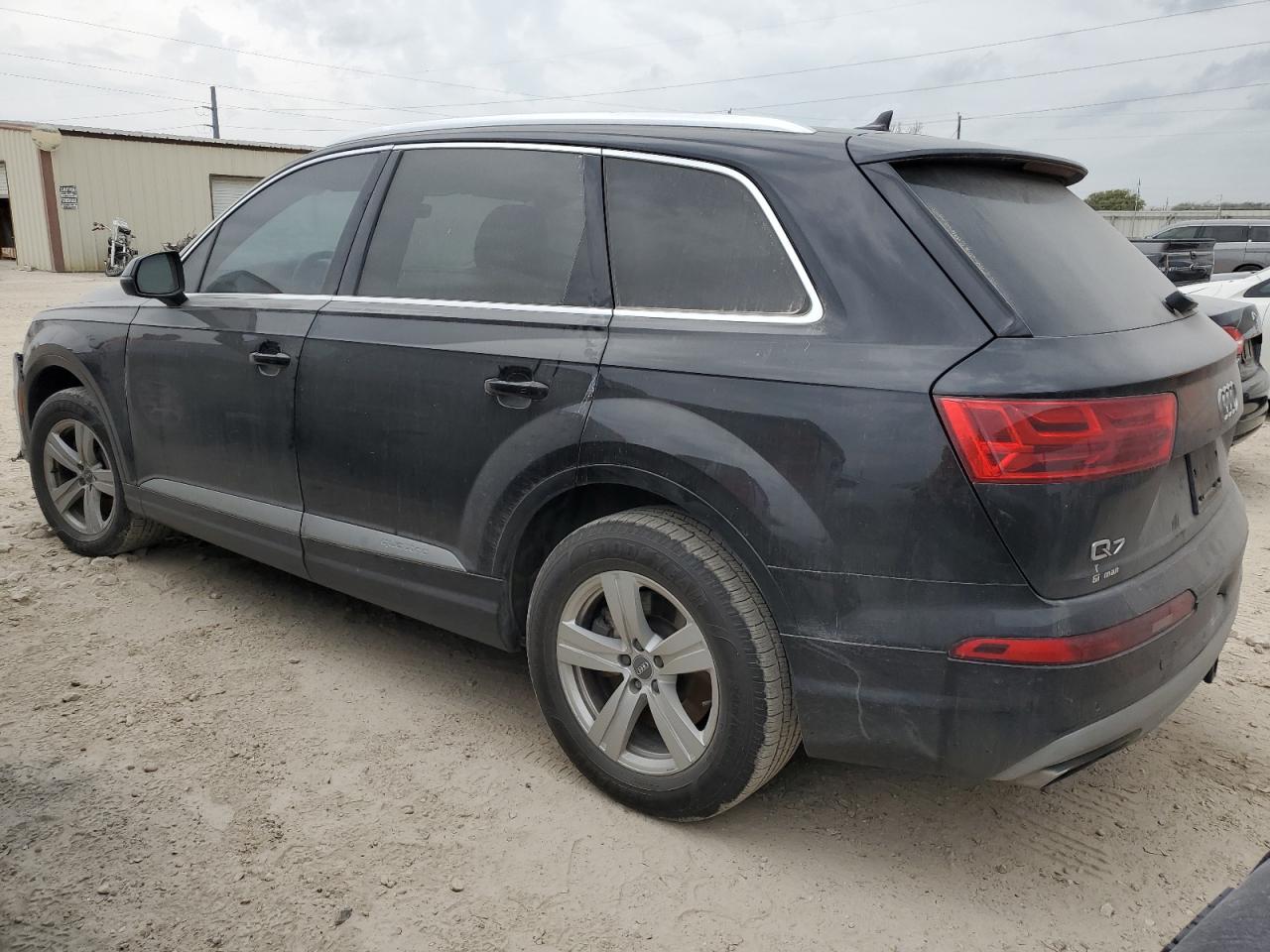 WA1LHAF74HD039544  audi q7 2017 IMG 1