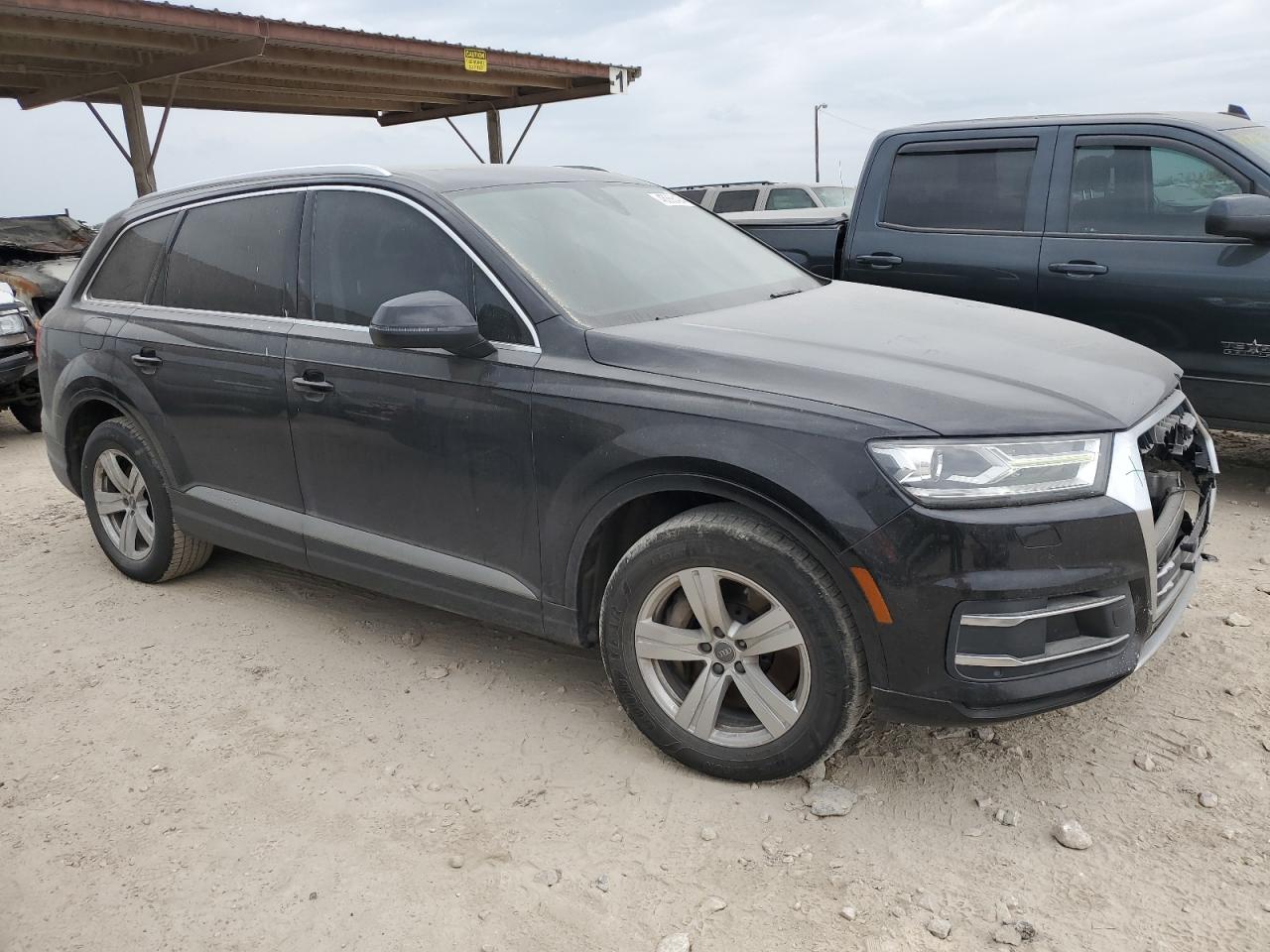 WA1LHAF74HD039544  audi q7 2017 IMG 3