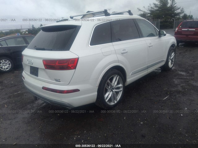 WA1VAAF70HD048464  audi q7 2017 IMG 3