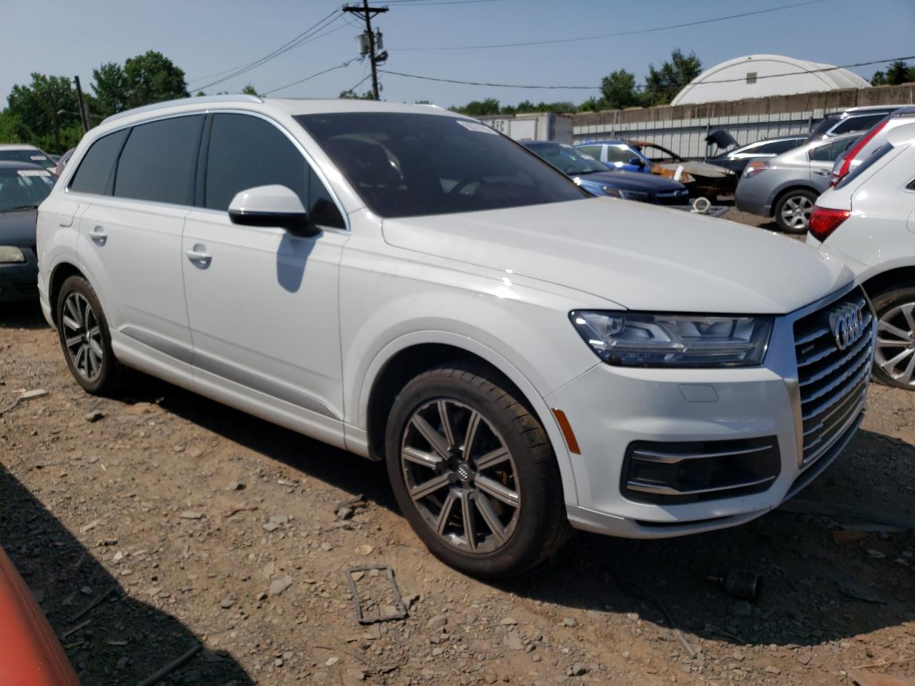 WA1VAAF72HD002263  audi q7 2017 IMG 3