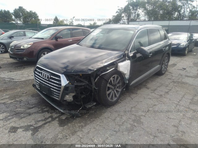 WA1VAAF73HD031660  audi q7 2017 IMG 1