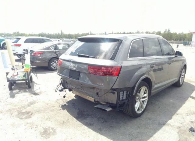 WA1VAAF76JD024045  audi q7 2018 IMG 3