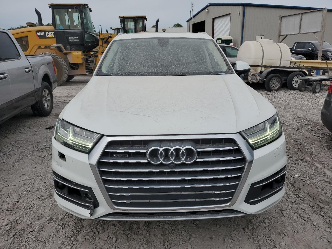 WA1VAAF77HD022430  audi q7 2017 IMG 4