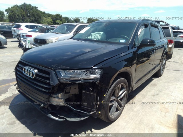 WA1VAAF79HD046776  audi q7 2017 IMG 1