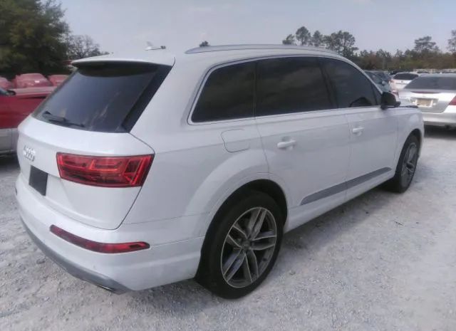 WA1AHAF70JD045242  audi q7 2018 IMG 3