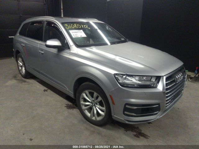 WA1LAAF70JD043603  audi q7 2018 IMG 0