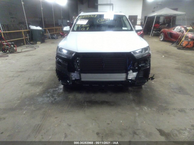 WA1LAAF72KD004884  audi q7 2019 IMG 5