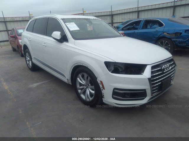 WA1LAAF73JD046558  audi q7 2018 IMG 0