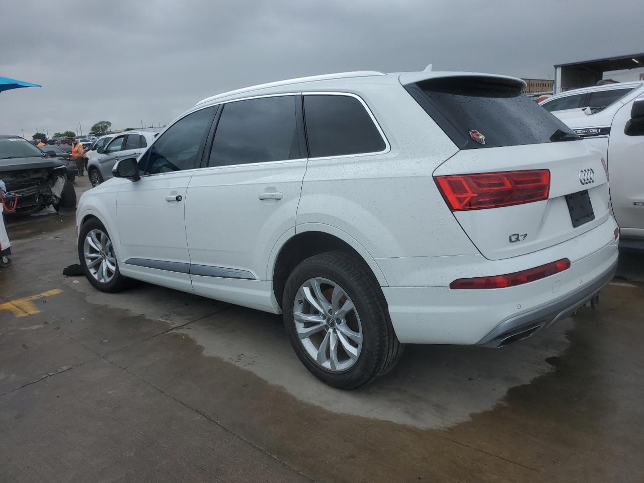 WA1LAAF78JD033918  audi q7 2018 IMG 1