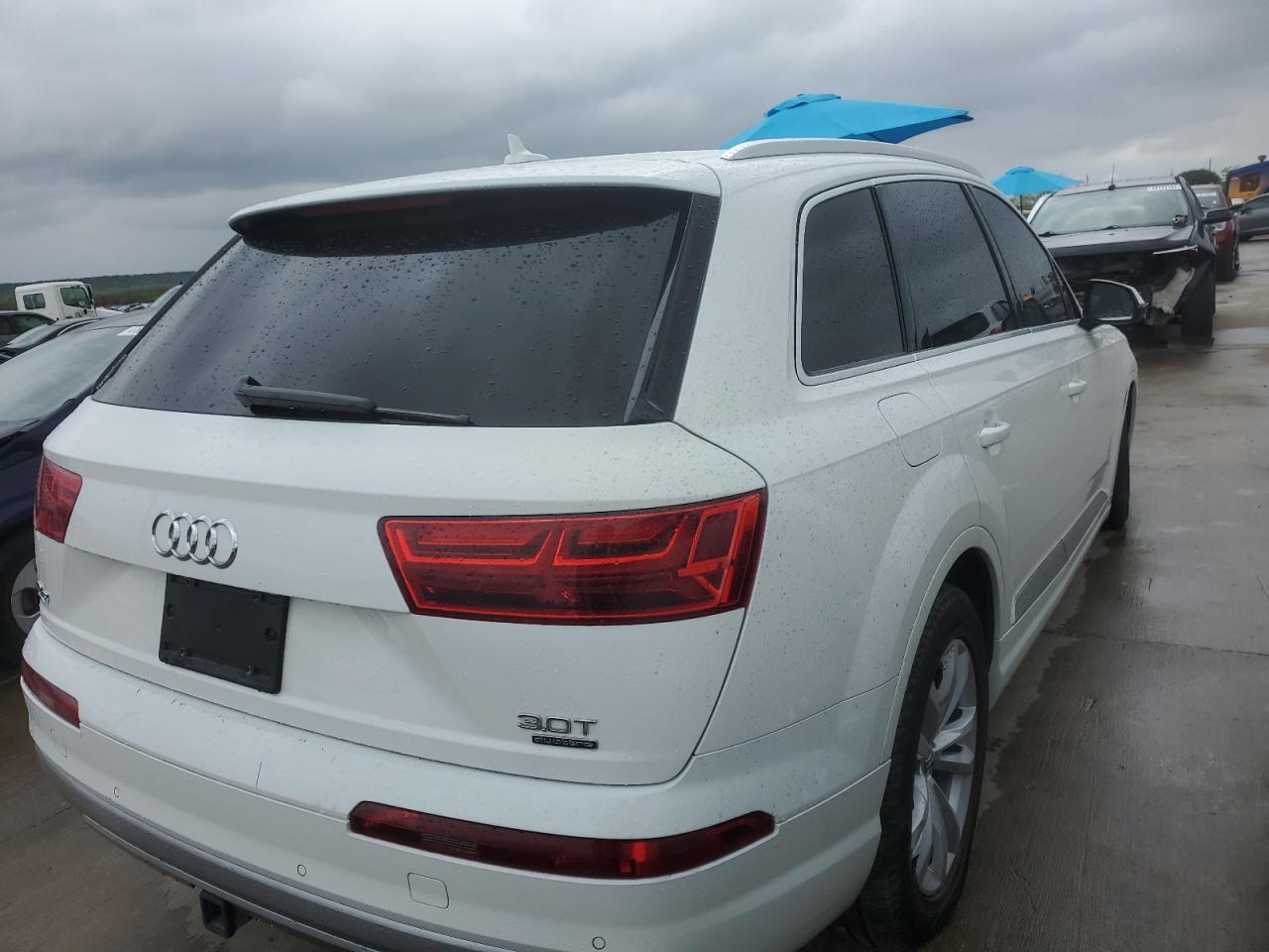 WA1LAAF78JD033918  audi q7 2018 IMG 2