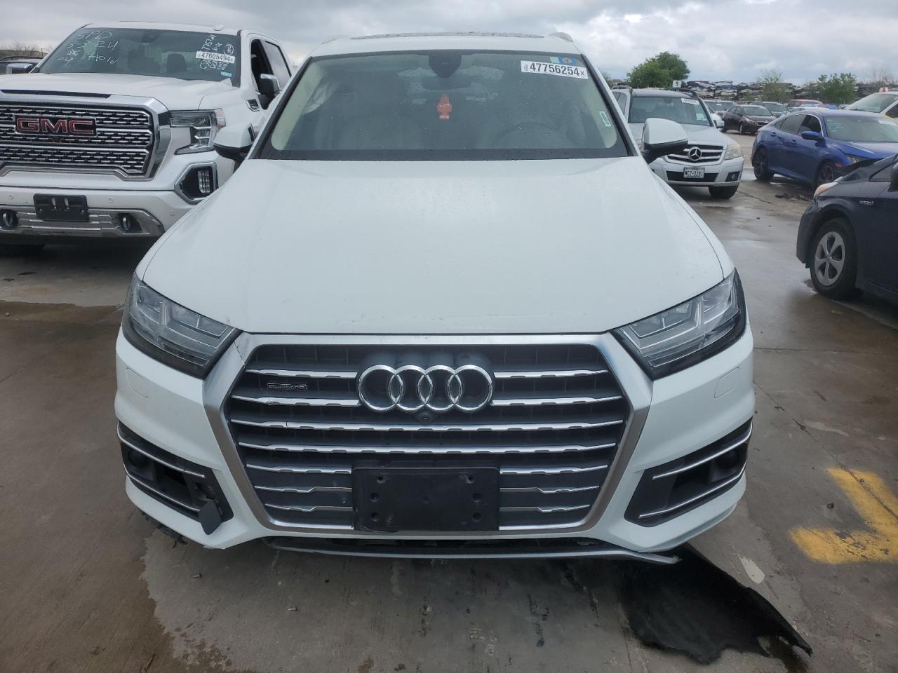 WA1LAAF78JD033918  audi q7 2018 IMG 4