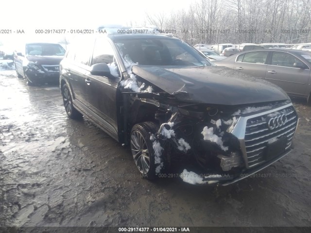 WA1LAAF78JD047303  audi q7 2018 IMG 0