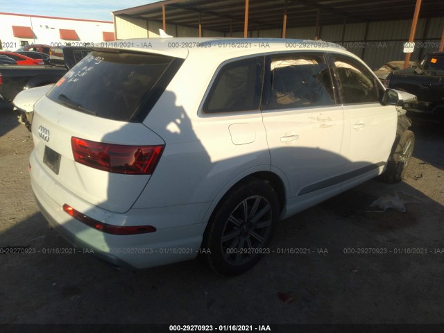 WA1LAAF78KD016246  audi q7 2019 IMG 3