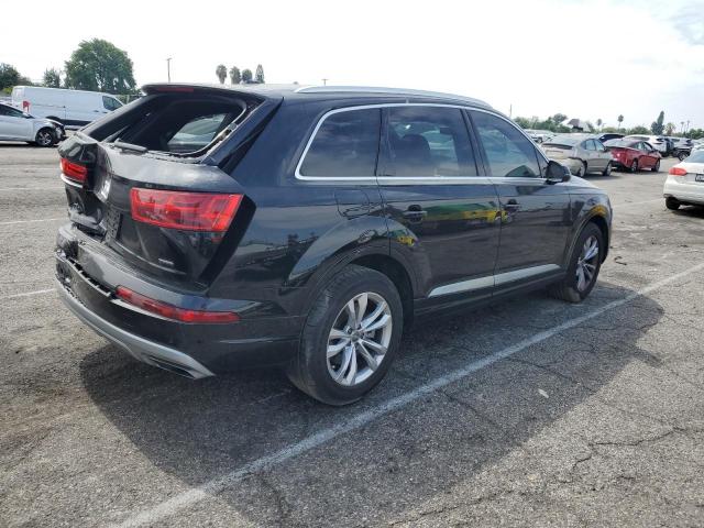 WA1LHAF70JD047517  audi q7 2018 IMG 2