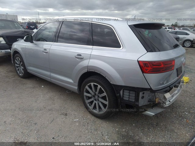 WA1LHAF7XJD038033  audi q7 2018 IMG 2