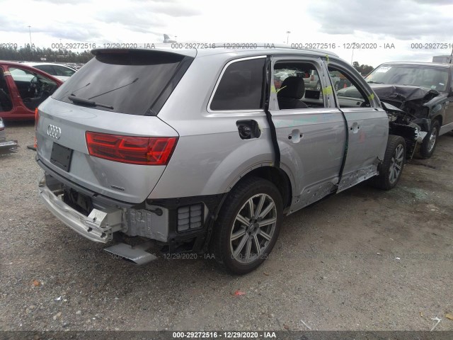 WA1LHAF7XJD038033  audi q7 2018 IMG 3