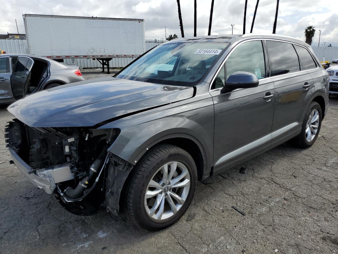 WA1LHAF7XJD040915  audi q7 2018 IMG 0