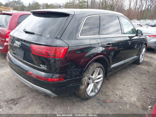 WA1VAAF72JD035513  audi q7 2018 IMG 3