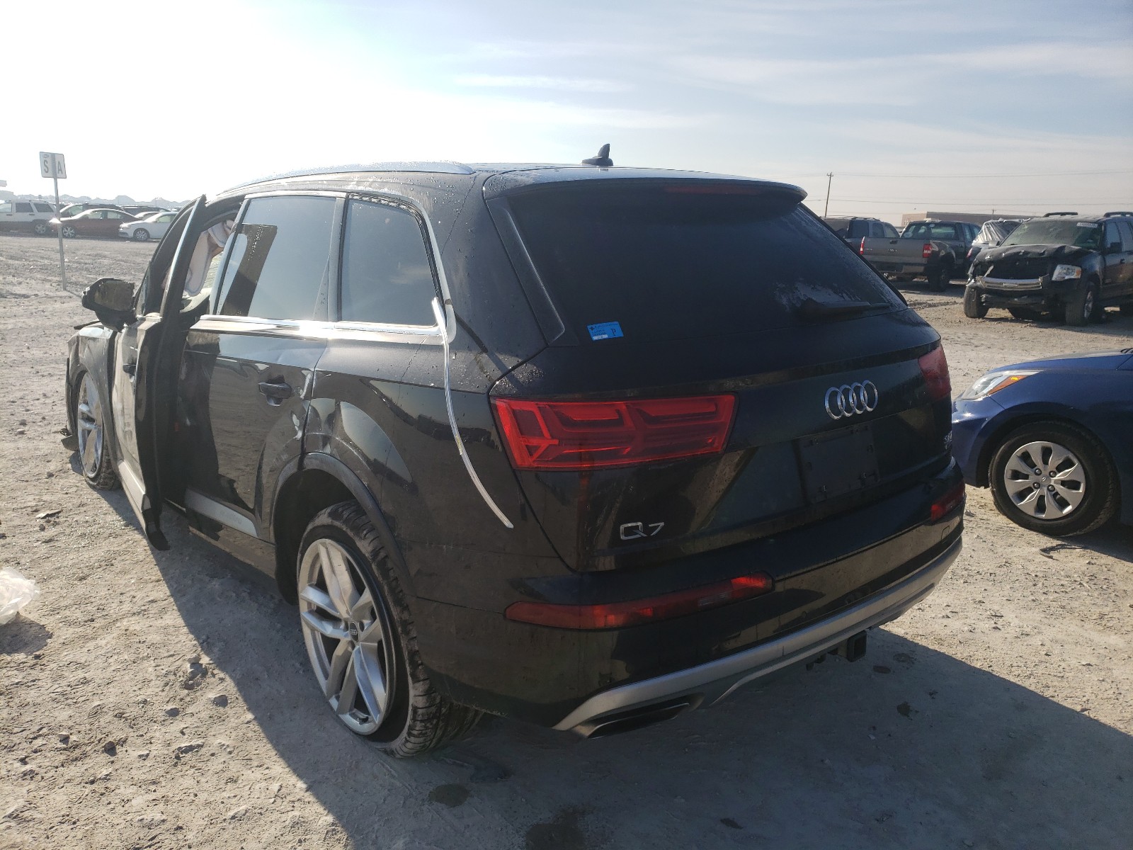 WA1VAAF76JD023512  audi  2018 IMG 2