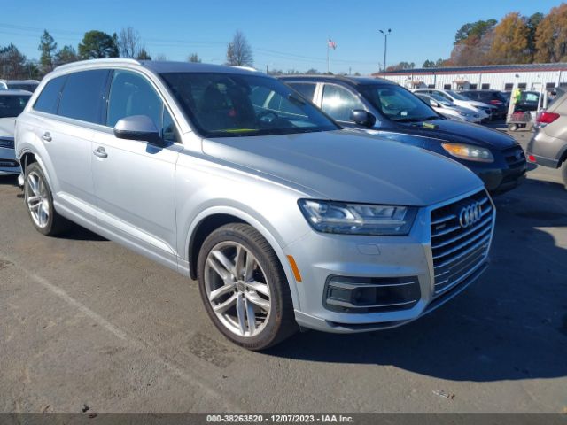 WA1VAAF78JD044085  audi q7 2018 IMG 0