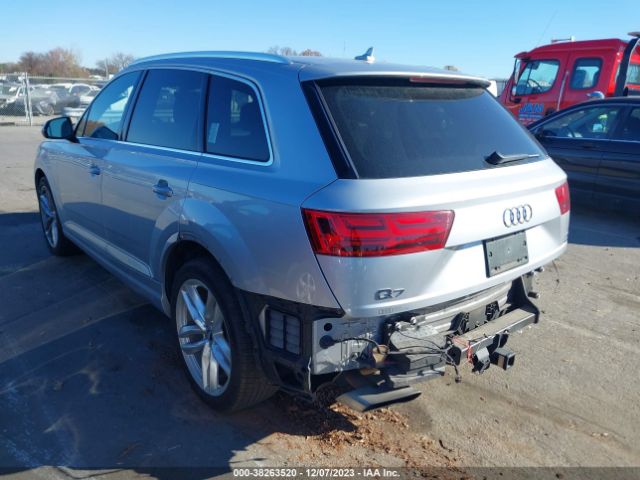 WA1VAAF78JD044085  audi q7 2018 IMG 2