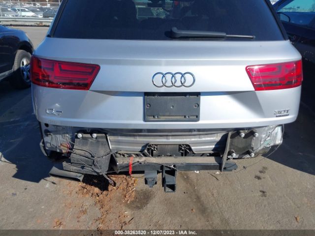 WA1VAAF78JD044085  audi q7 2018 IMG 5