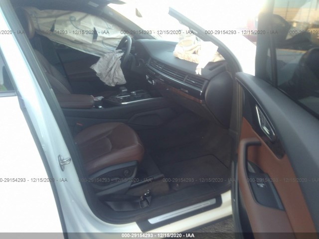 WA1VAAF78KD011461  audi q7 2019 IMG 4