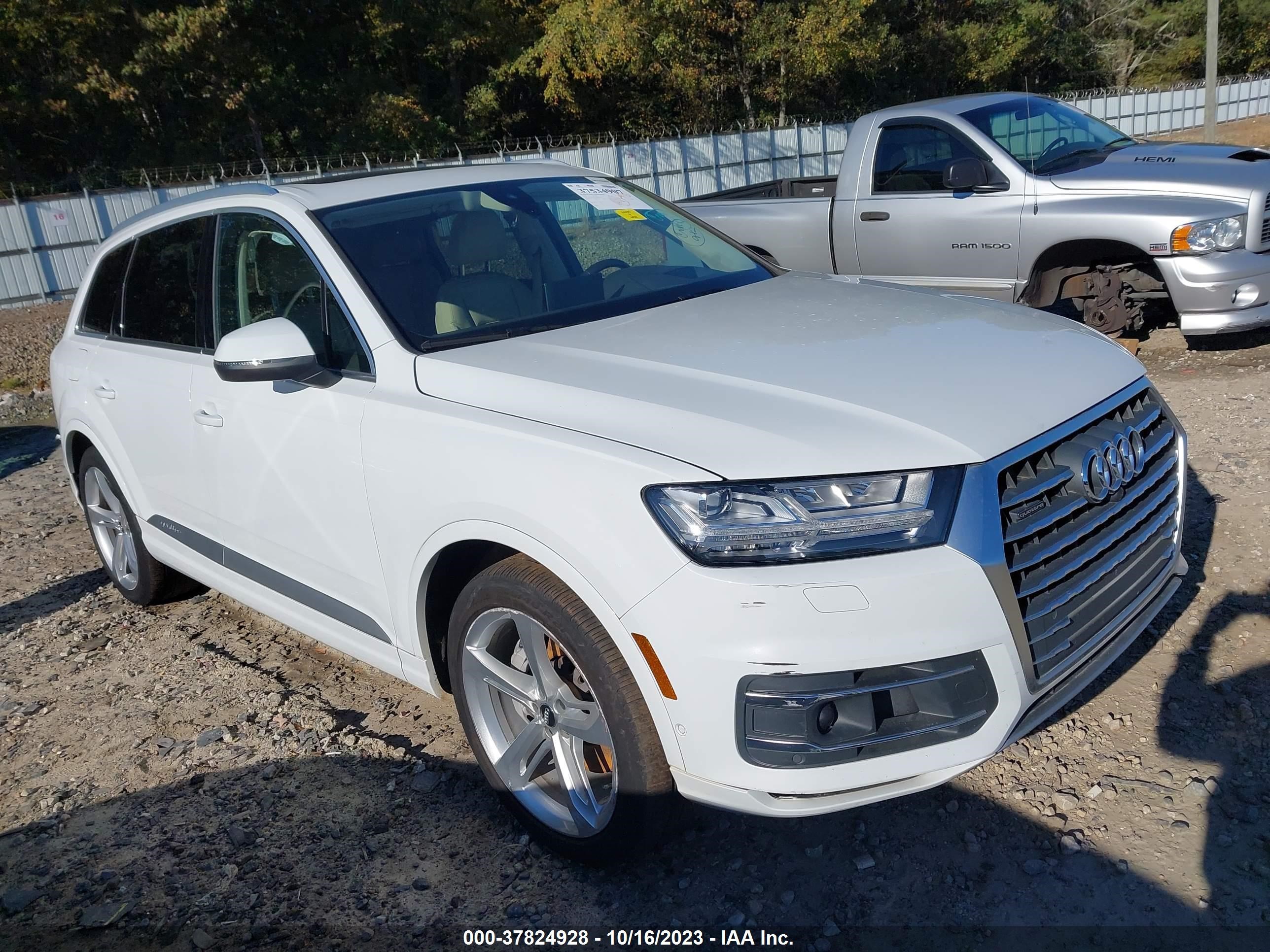 WA1VAAF7XKD003006  audi q7 2019 IMG 0