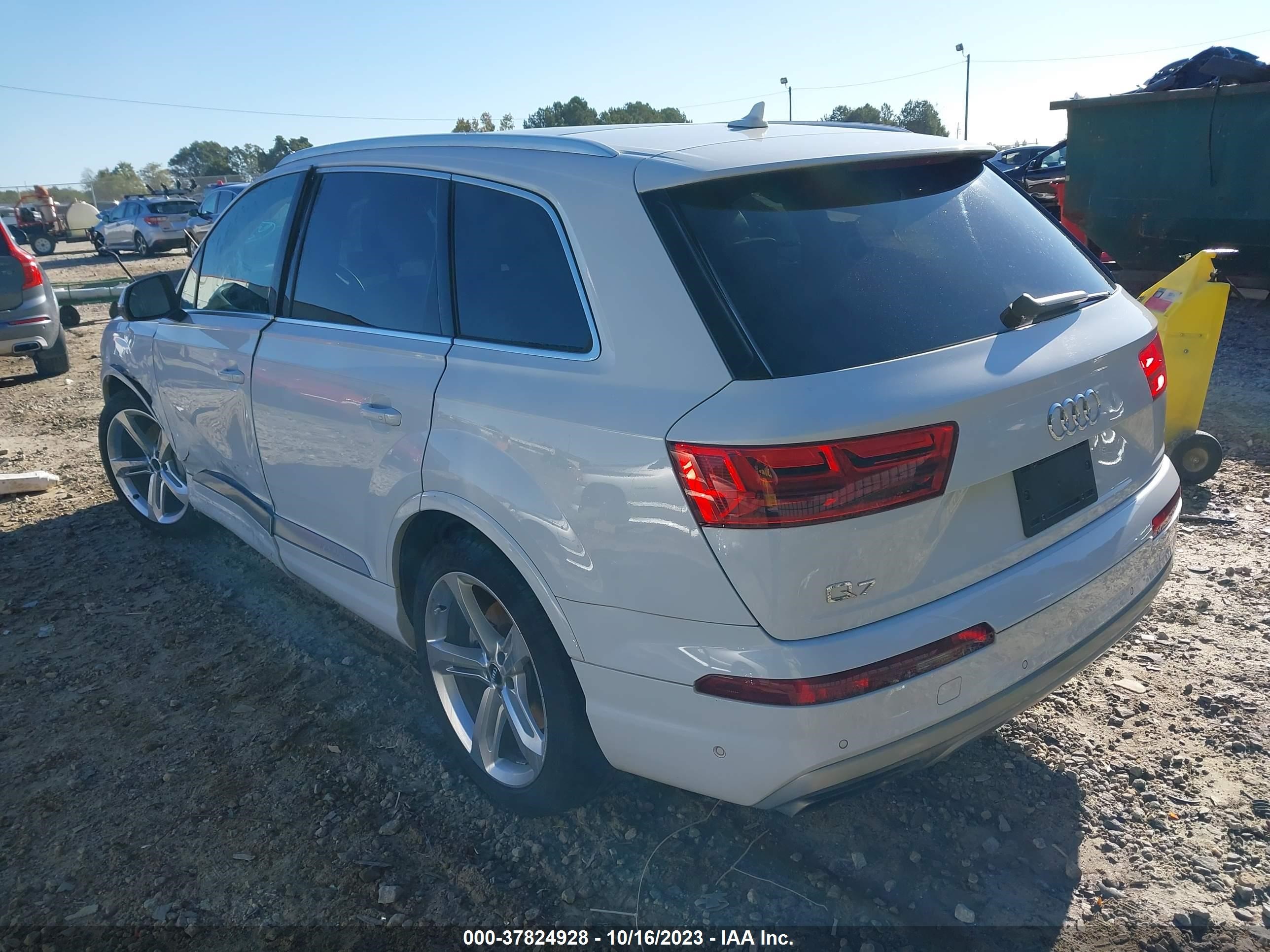 WA1VAAF7XKD003006  audi q7 2019 IMG 2