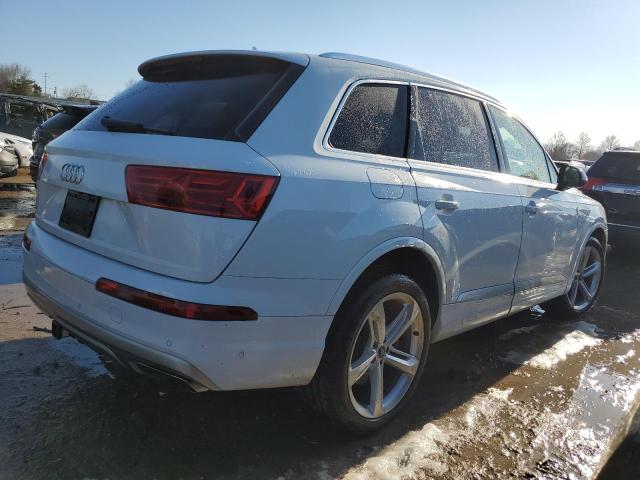 WA1VAAF7XKD021683  audi q7 2018 IMG 2