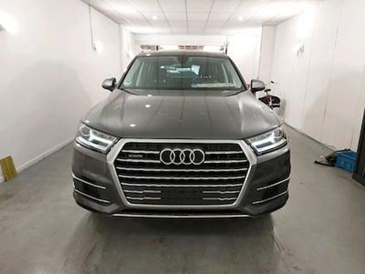 WAUZZZ4M9JD056962  audi  2018 IMG 5