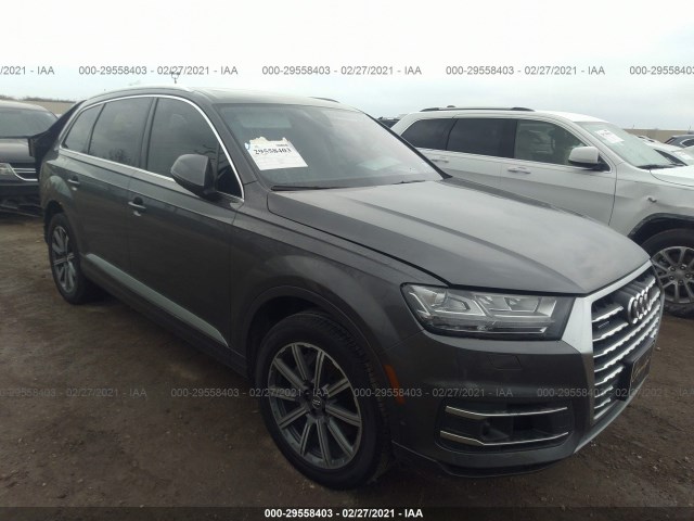 WA1LAAF71KD021935  audi q7 2019 IMG 0