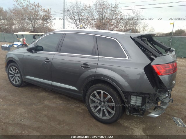 WA1LAAF71KD021935  audi q7 2019 IMG 2