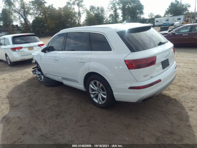 WA1LAAF72KD044527  audi q7 2019 IMG 2