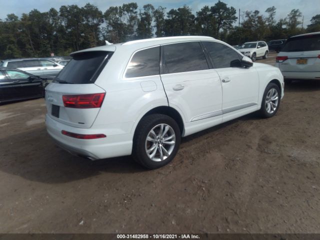 WA1LAAF72KD044527  audi q7 2019 IMG 3