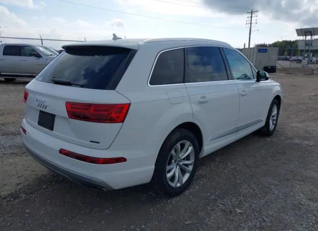 WA1LAAF75KD028855  audi q7 2019 IMG 3