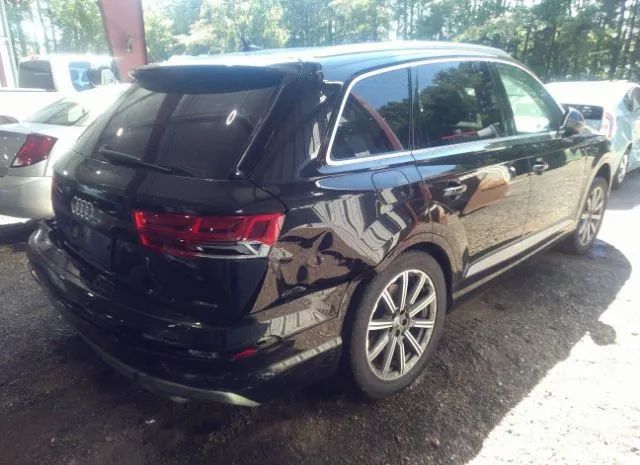 WA1LAAF75KD036793  audi q7 2019 IMG 3