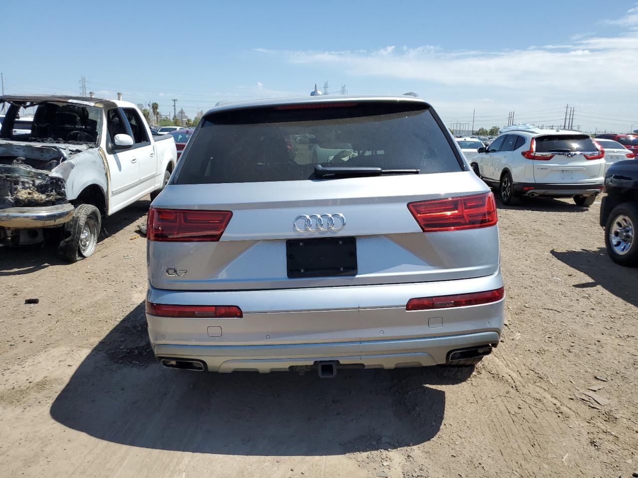 WA1LAAF7XKD022243  audi q7 2019 IMG 5