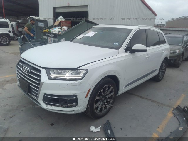 WA1LAAF7XKD040936  audi q7 2019 IMG 1