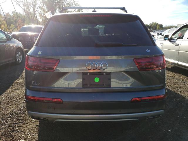 WA1LHBF72KD027499  audi q7 2019 IMG 5