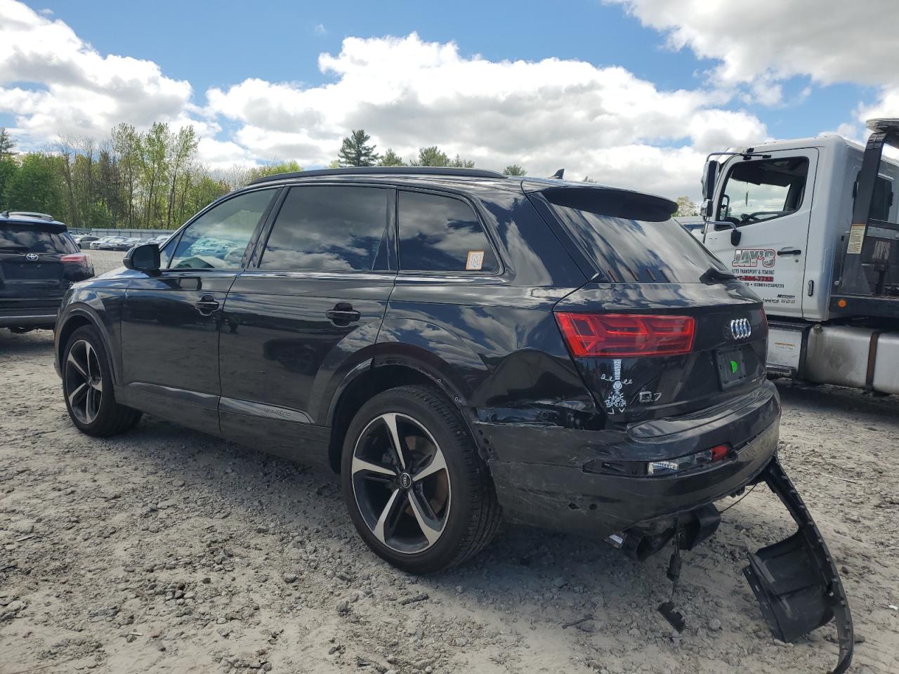 WA1VAAF76KD038402  audi q7 2019 IMG 1