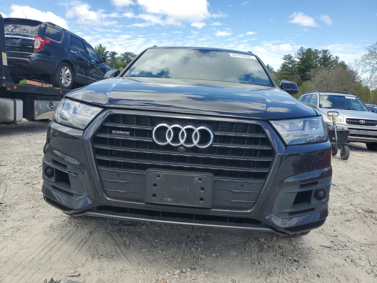 WA1VAAF76KD038402  audi q7 2019 IMG 4