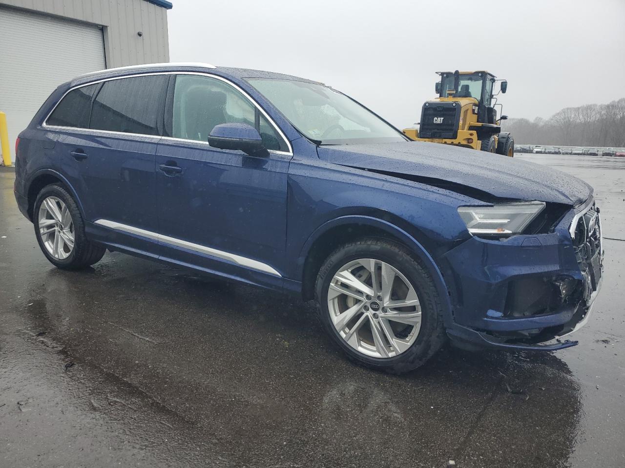 WA1LXBF74ND012056  audi q7 2022 IMG 3