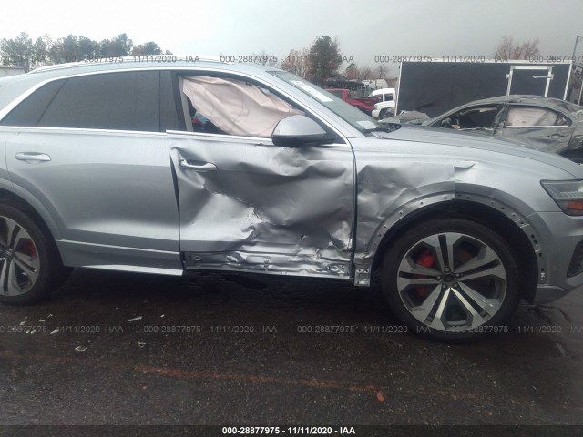 WA1CVAF18KD036772  audi q8 2019 IMG 5