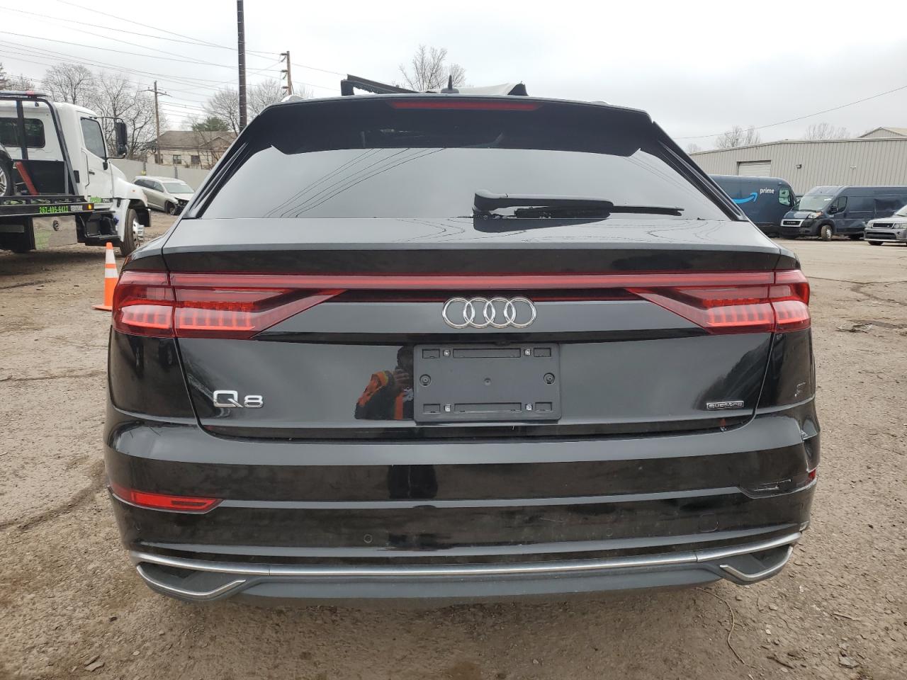 WA1AVBF12ND024893  audi q8 2022 IMG 5