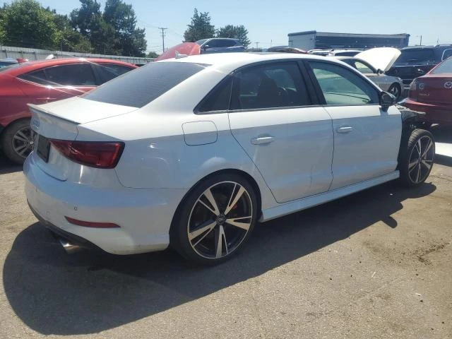 WUABWGFF3J1900093  audi rs3 2017 IMG 2