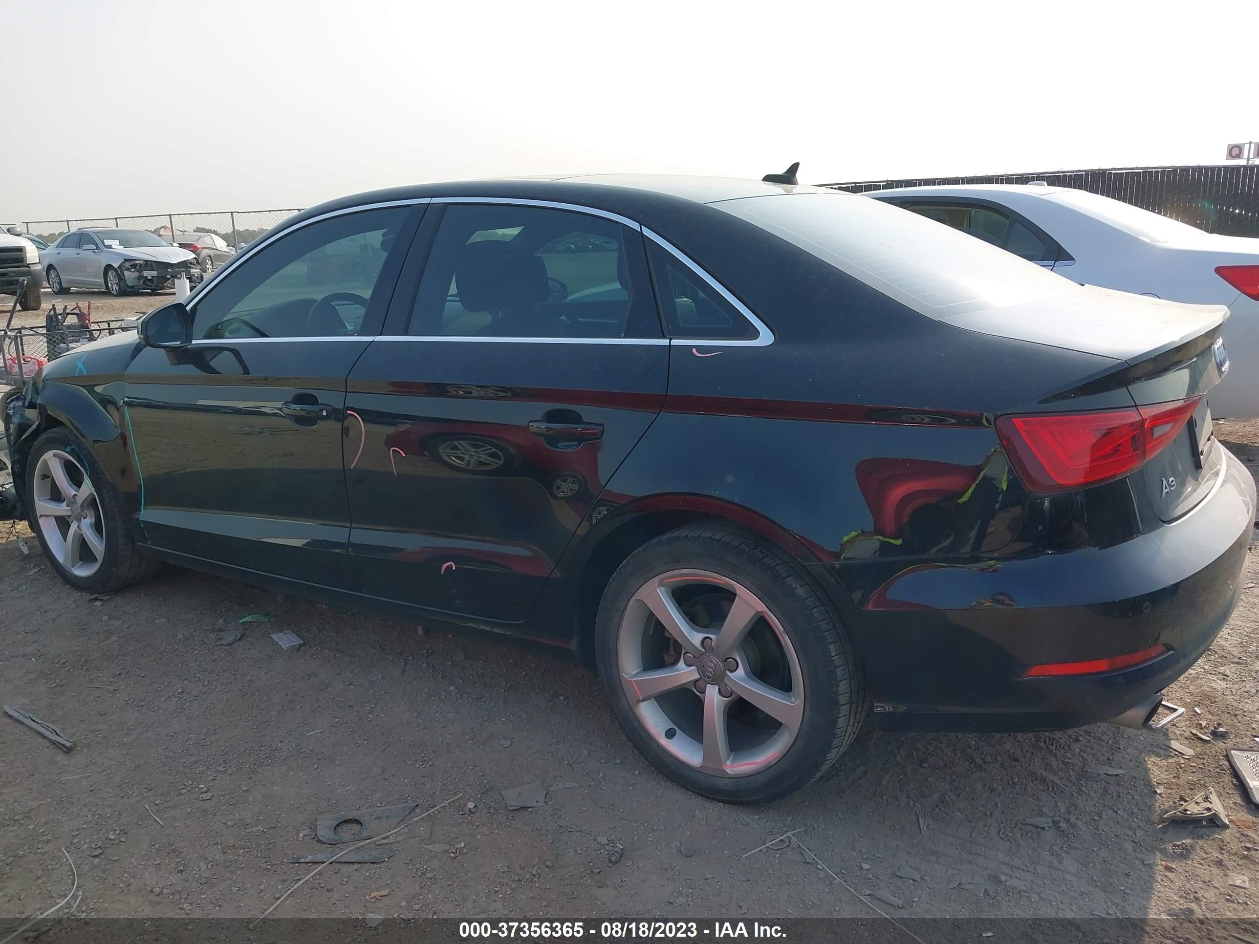 WAUBFGFFXF1138950  audi s3 2015 IMG 2