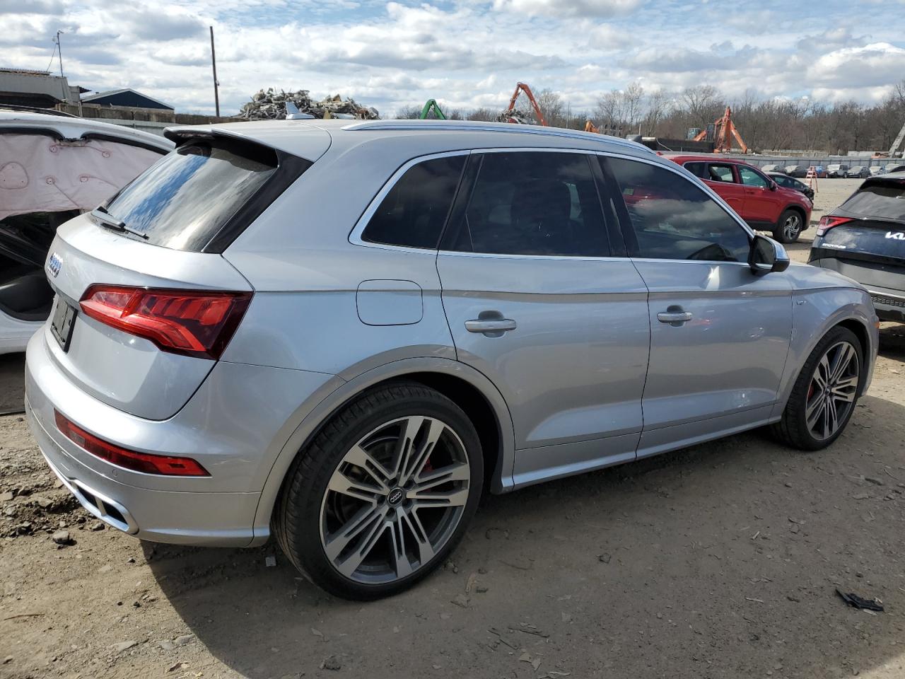 WA1A4AFY6J2136631  audi sq5 2018 IMG 2